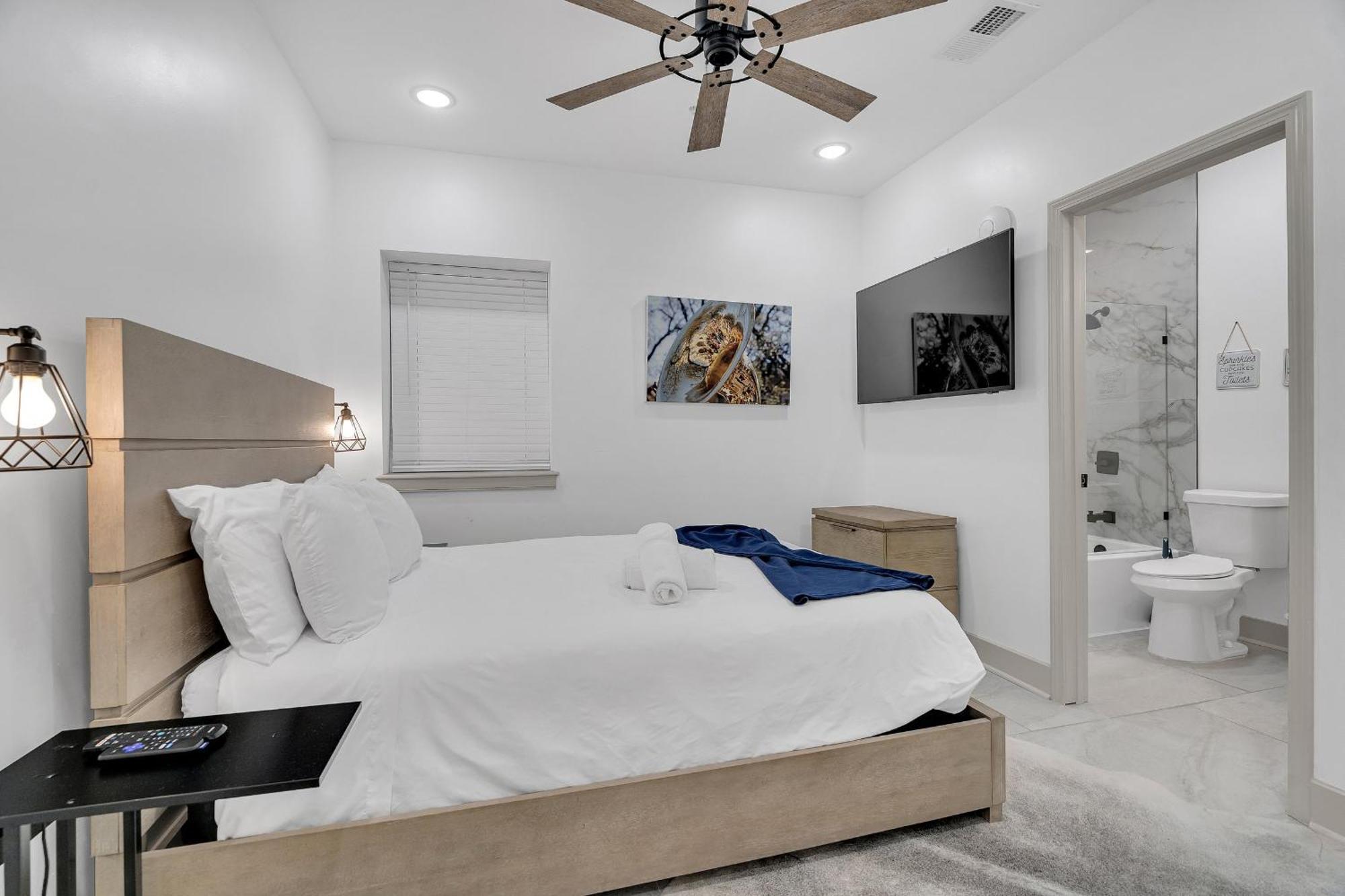 Sleeps 24-Spacious Suites Near Fq W Pool 新奥尔良 外观 照片